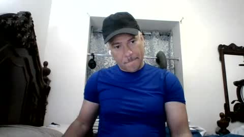 luis online show from August 14, 8:34 pm