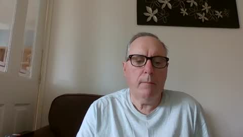 David uk online show from August 8, 1:33 pm