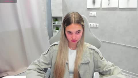 Donna online show from August 16, 2:15 am