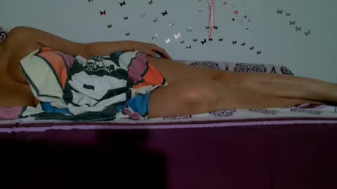 Dona online show from July 1, 2:07 pm