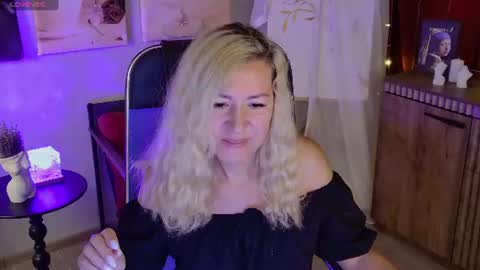 Donna online show from August 12, 12:13 am