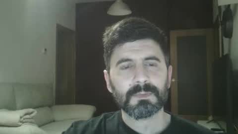 donnie_darkos83 online show from June 2, 9:29 pm