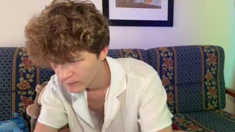 Dontlikepussy online show from August 6, 2:05 pm