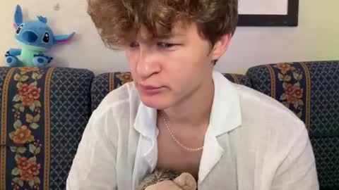 Dontlikepussy online show from August 6, 5:23 pm