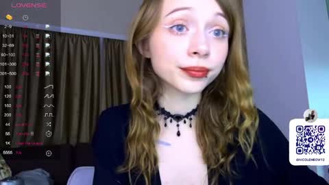 dontoke_ online show from April 21, 10:02 pm
