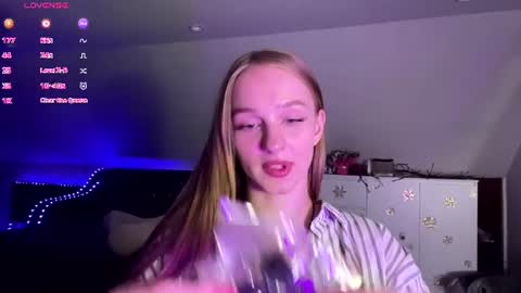Anika online show from August 2, 10:49 pm