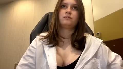 Ashley online show from July 31, 9:04 am