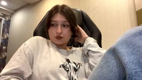 Ashley online show from August 13, 10:18 am