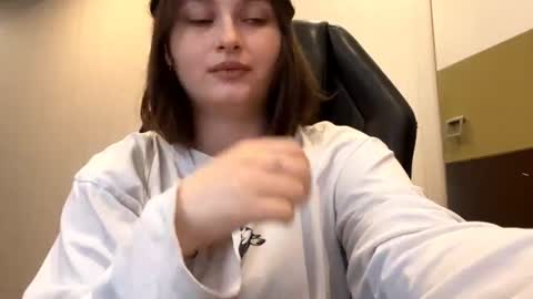 Ashley online show from August 14, 8:40 am