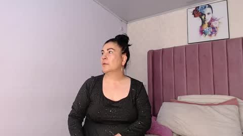 Anny online show from August 8, 12:38 pm