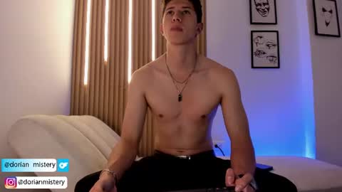 dorian_mystery online show from August 8, 3:28 am