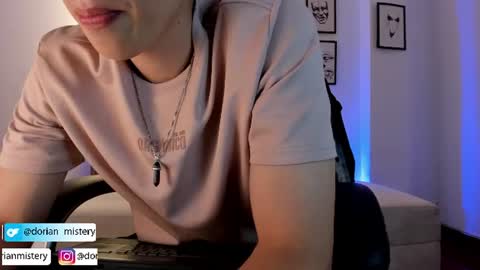dorian_mystery online show from August 11, 10:23 pm