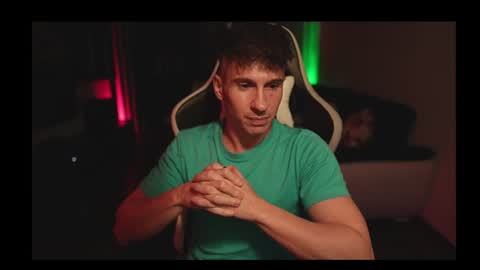 Dorian Reyes online show from July 29, 1:34 am