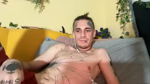 Dorian online show from August 12, 6:54 pm