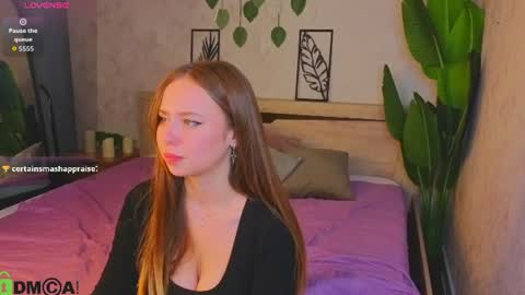 Vanessa online show from September 3, 5:05 pm