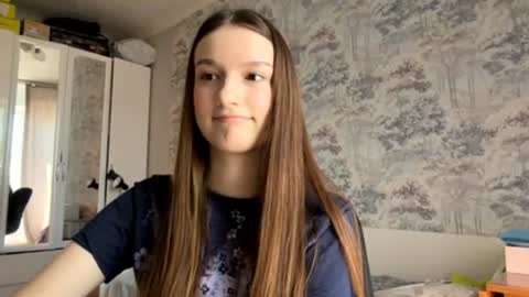dorthyfulwider online show from August 9, 10:27 am