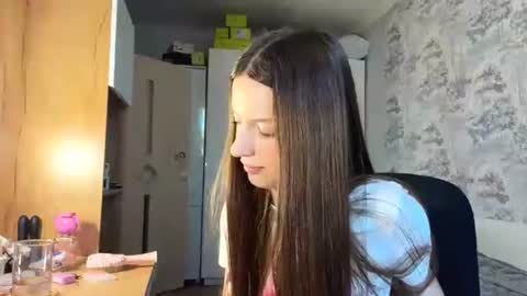 dorthyfulwider online show from August 11, 2:41 pm