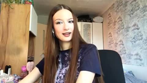 dorthyfulwider online show from August 12, 12:18 pm