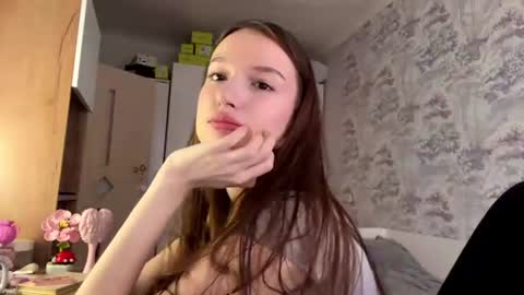 dorthyfulwider online show from August 15, 9:02 am