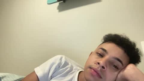 dotadinha online show from April 3, 5:04 am