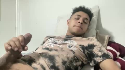 dotadinha online show from April 8, 4:44 am
