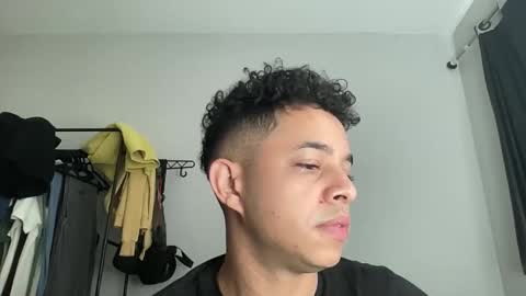 dotadinha online show from April 12, 1:57 pm