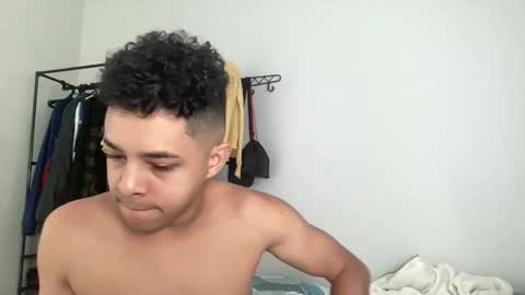 dotadinha online show from April 16, 1:51 pm