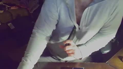 DotYourEyezez  online show from May 6, 7:32 am