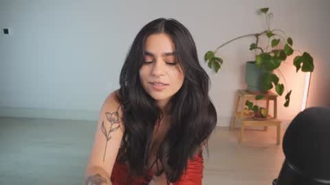 sara dez jiggly puff online show from July 4, 5:09 am