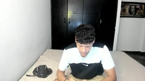 double_master online show from August 11, 4:03 am