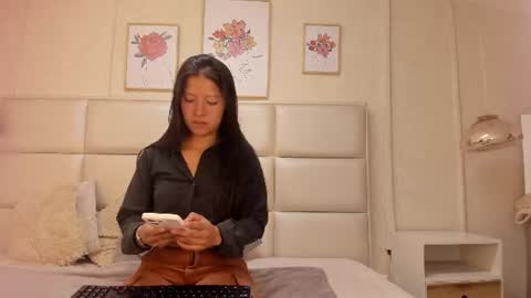 double_temptatiion_ online show from August 6, 6:18 pm