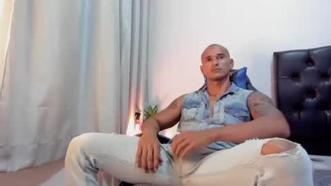 Isabella and Alessandro online show from August 13, 12:46 am