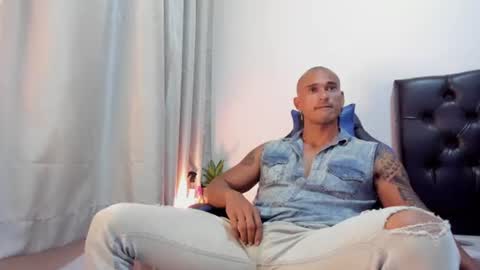 Isabella and Alessandro online show from August 13, 2:58 am
