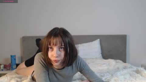 doubletroublerd_054 online show from May 27, 5:59 pm