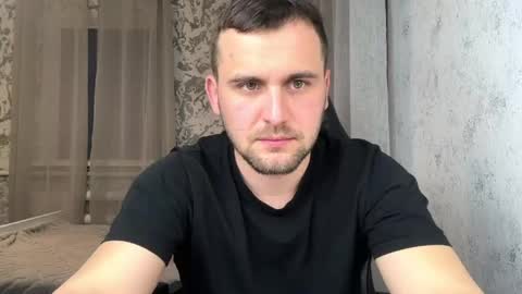 douglas_666 online show from April 15, 6:37 pm