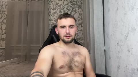douglas_666 online show from June 12, 7:21 pm