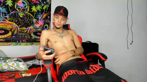 douglas_gallegos online show from August 8, 2:55 am