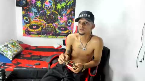 douglas_gallegos online show from August 10, 12:12 am