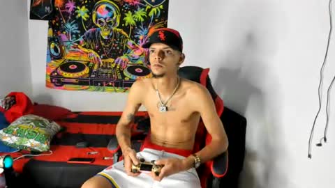 douglas_gallegos online show from August 11, 6:37 am
