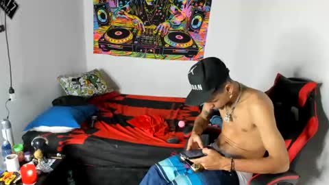 douglas_gallegos online show from August 14, 7:45 am