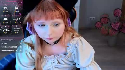 Draculaura online show from August 9, 2:29 pm