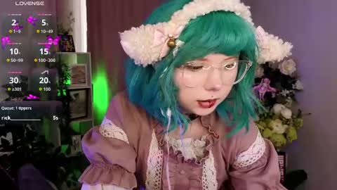 Draculaura online show from August 14, 1:04 pm