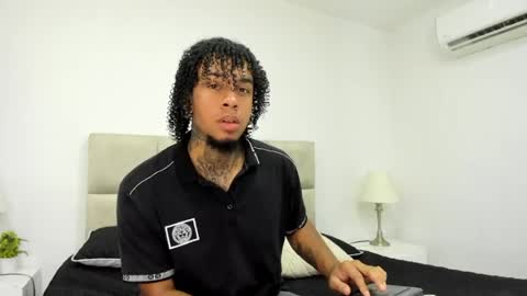 Drake big dick online show from August 1, 1:17 pm