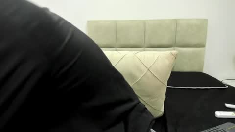 Drake big dick online show from August 1, 3:29 pm