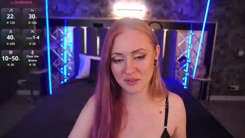 Lina online show from August 13, 5:43 am
