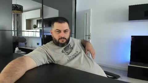 DravenPeak online show from August 7, 1:22 pm