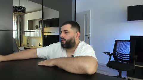 DravenPeak online show from August 10, 3:02 pm