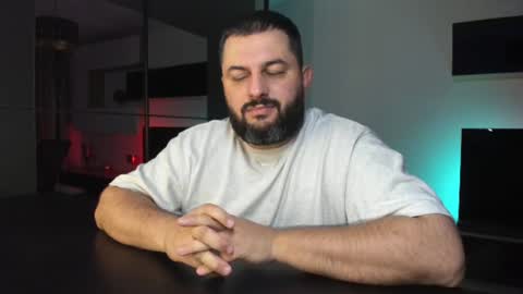 DravenPeak online show from August 13, 8:01 pm