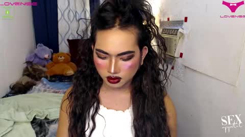 dream_fantacy online show from May 20, 6:47 am