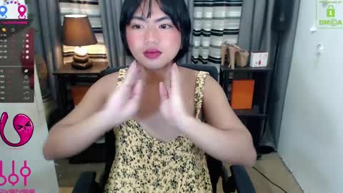 dream_fantacy online show from June 6, 8:36 pm